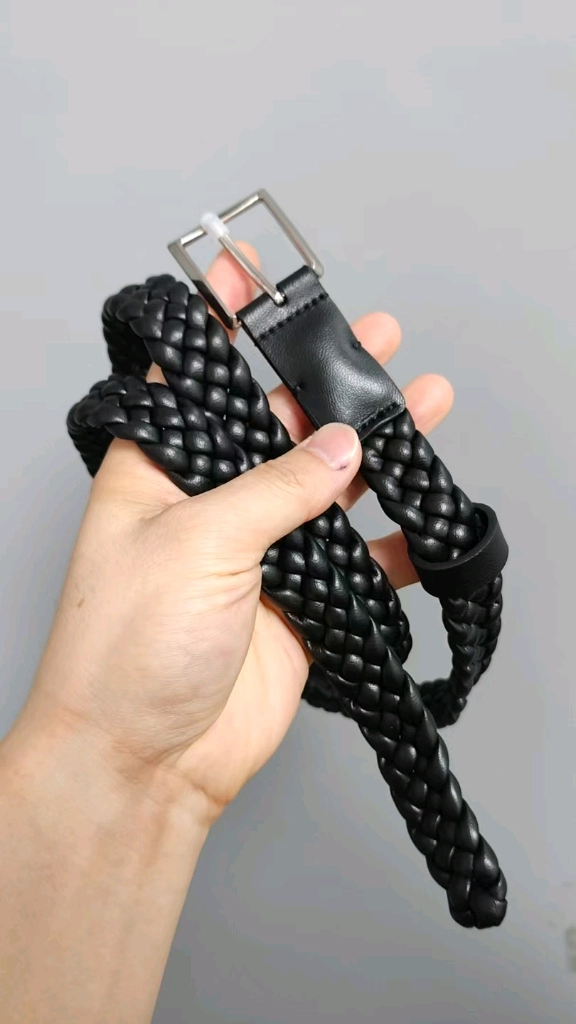 가죽 브레이드 벨트 이미지