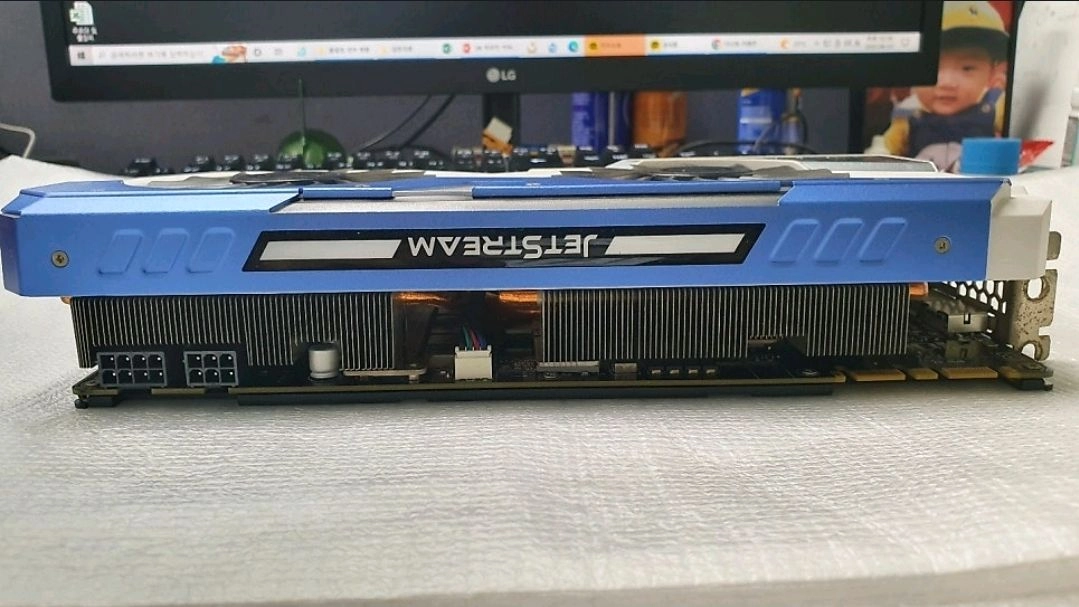 이엠텍 gtx1080 슈퍼제트스트림 8기가 이미지
