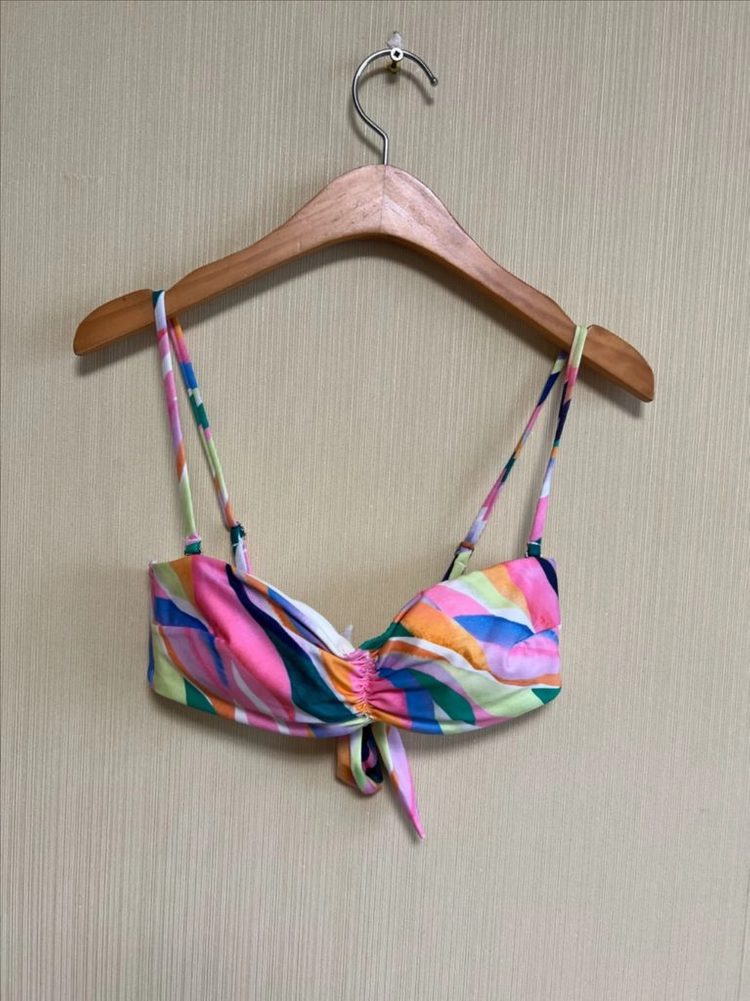 H&M 비키니 여자수영복 이미지