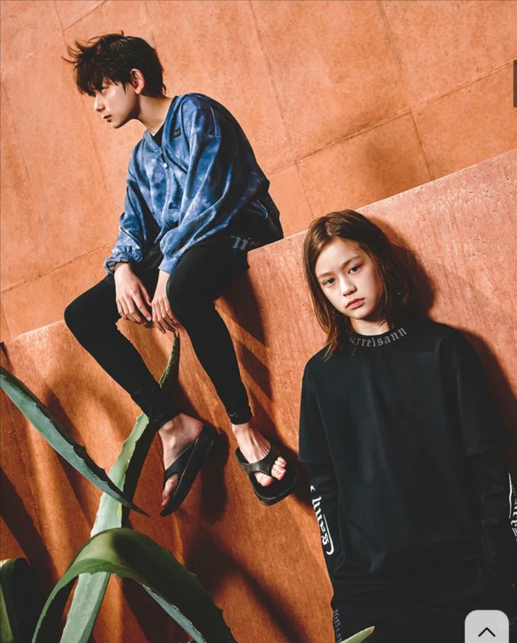 새상품)SANN X 배럴] 키즈 루즈핏 메쉬 후드 집업 130 그레이 래쉬가드 수영복 여름 히로 산 이미지