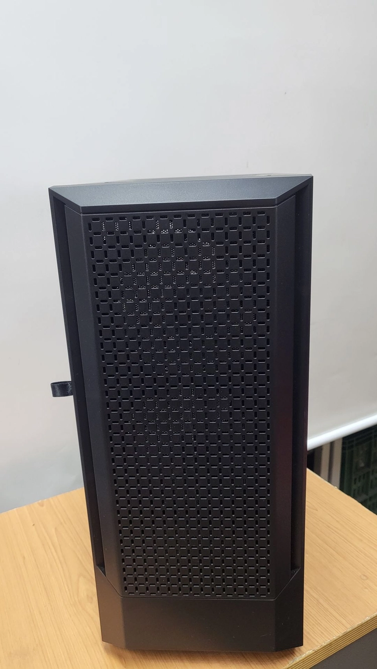최고급 게이밍용 Ultra5 225 Z890 32G RTX5060Ti 1TB - 안심되는 중고거래