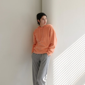 몽또또 오렌지컬러 후드 벨루아 탑 맨투맨 티셔츠 S 사이즈 정품 이미지