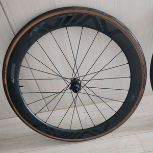 아비아브 아데온2 50mm 스램바디 이미지