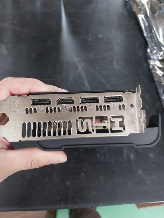 HIS 라데온 RX 5700 IceQ X2 D6 8GB 이미지