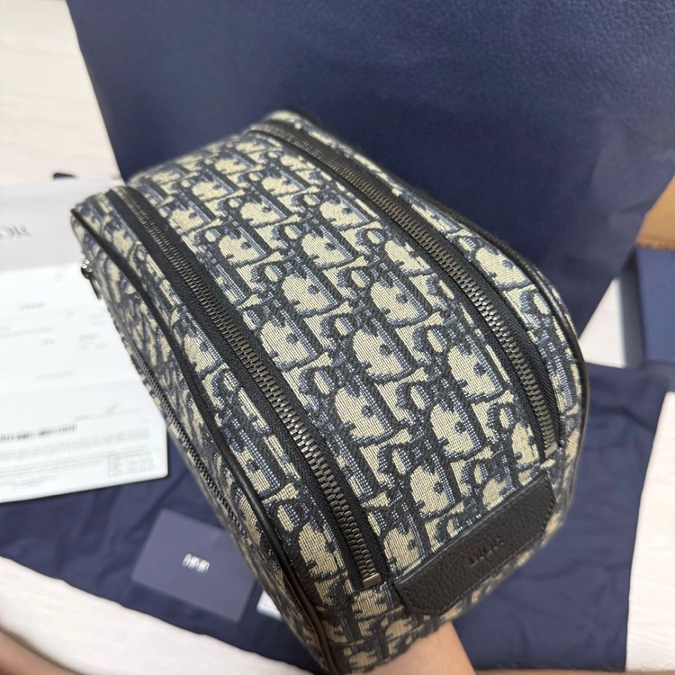 (새상품급)디올 오블리크 토일레트리 클러치백 이미지
