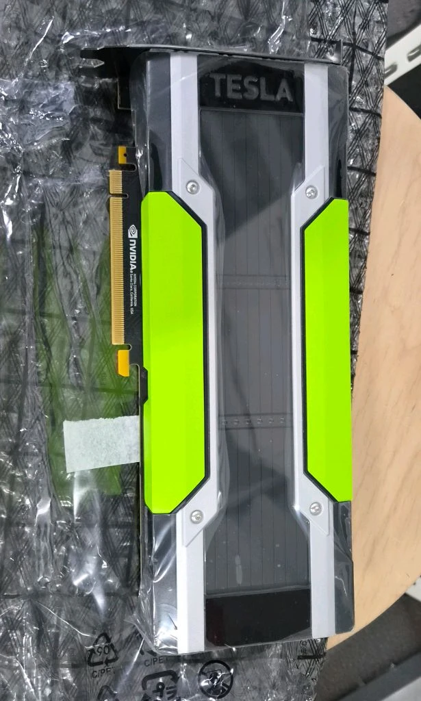 NVIDIA Tesla P40 - 안심되는 중고거래
