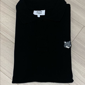 메종 메종키츠네 그레이폭스 반팔카라티 블랙 S 새상품 이미지