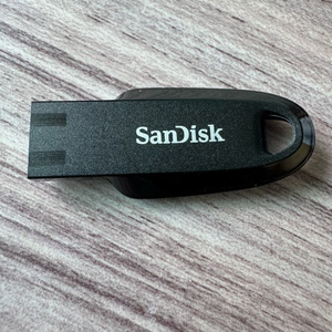샌디스크 USB 3.2 CZ550 512GB 이미지