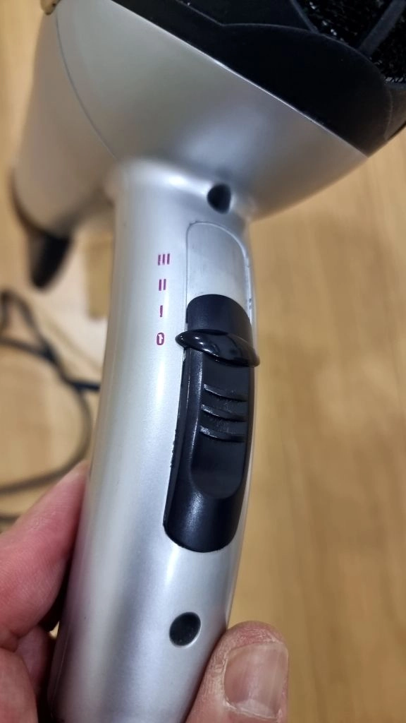 비달사순 헤어 드라이어 팝니다. 이미지