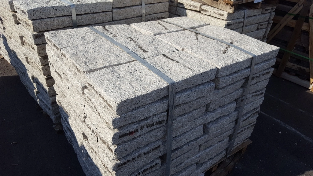 화강석 디딤석 60T x300x600 - 안심되는 중고거래