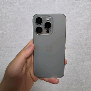 아이폰 15pro 256GB 이미지