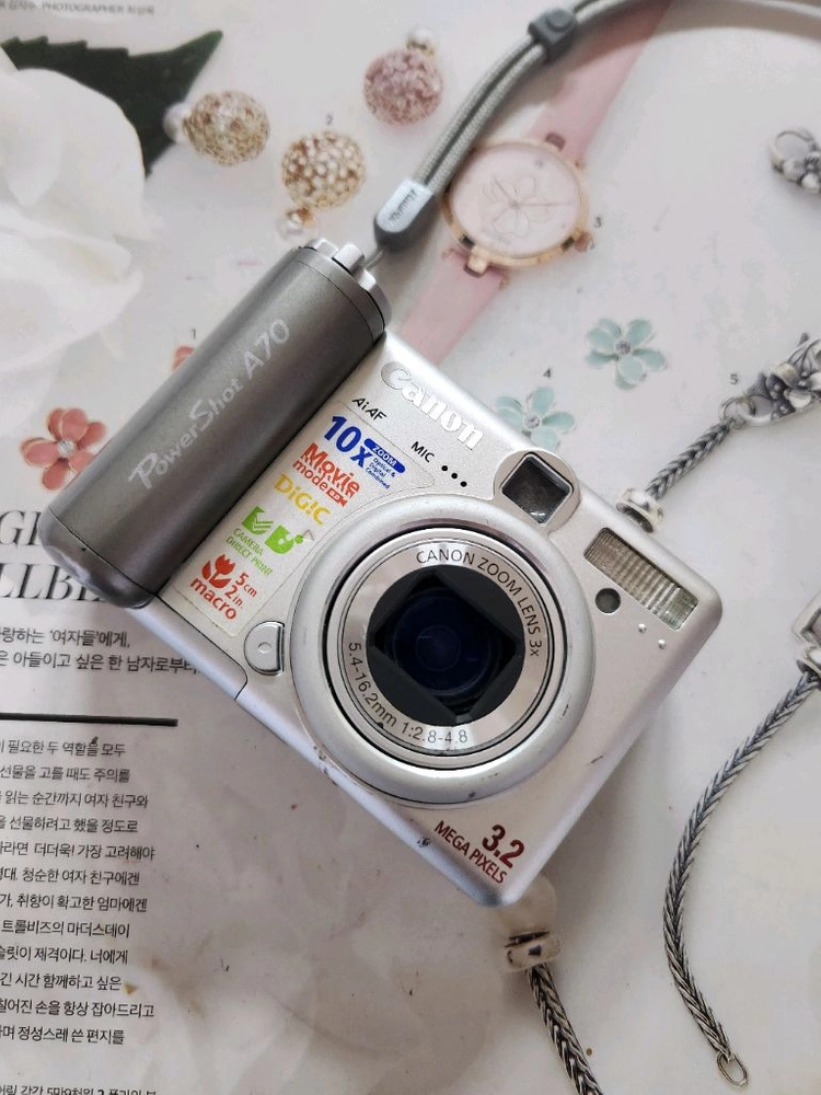 캐논 파워샷 A70 은색 디지털 카메라 이미지