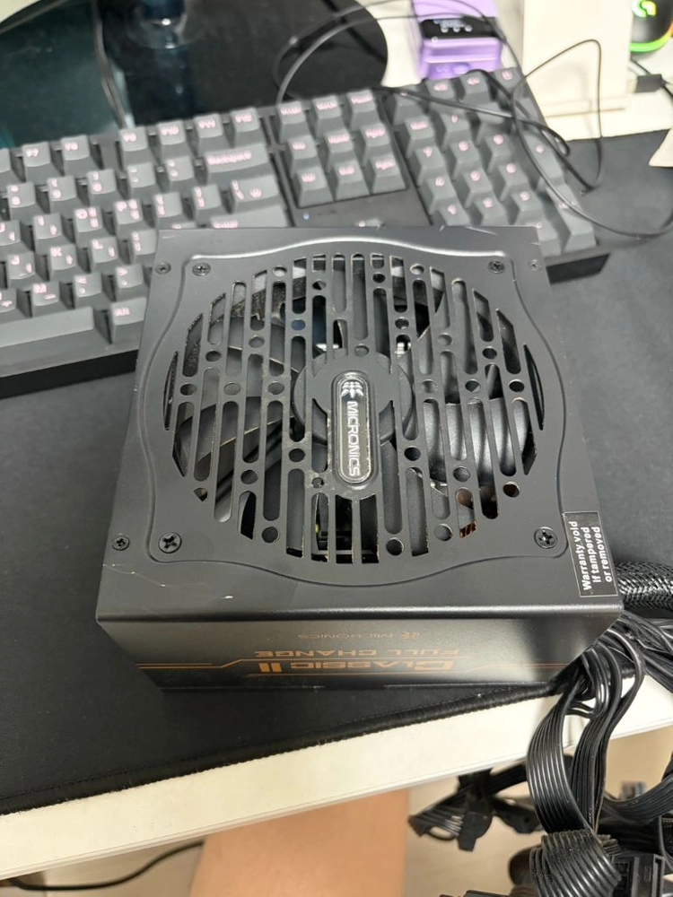 마이크로닉스 Classic II 700W 풀체인지 파워서플라이 이미지