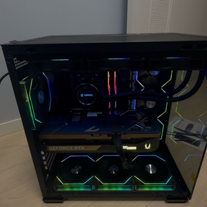 5070ti 7800x3d 올 블랙pc 본체 판매합니다. 이미지