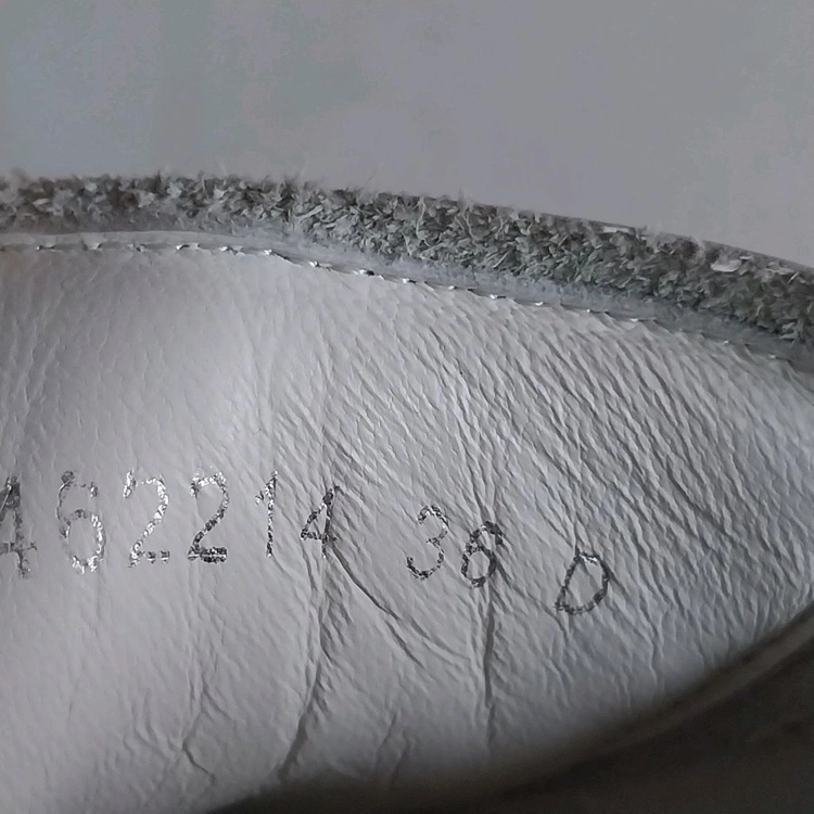 새거수준 알렉산더 맥퀸 ALEXANDER MQUEEN 운동화 36 이미지