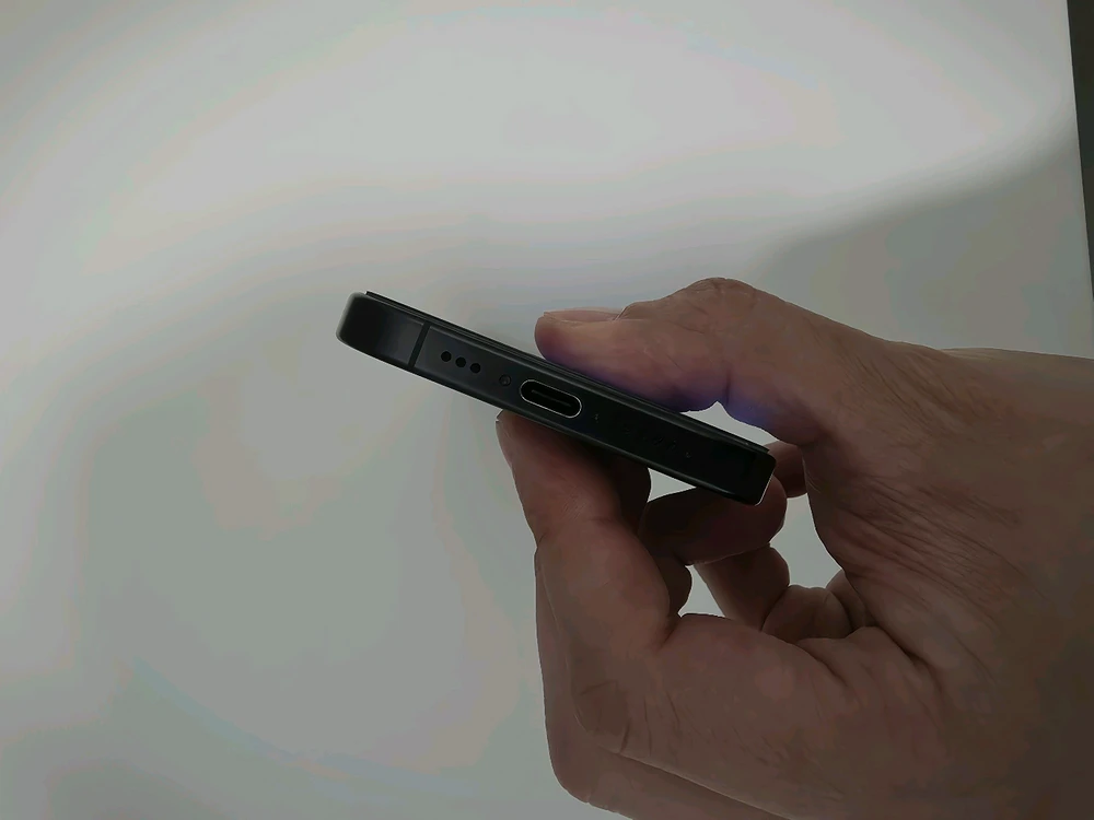 아이폰 16 프로 256GB 블랙 판매합니다 이미지