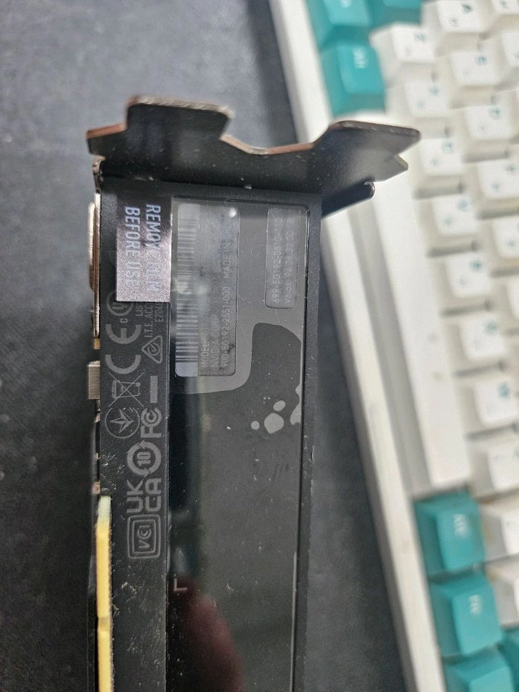 RTX A2000 12gb 이미지