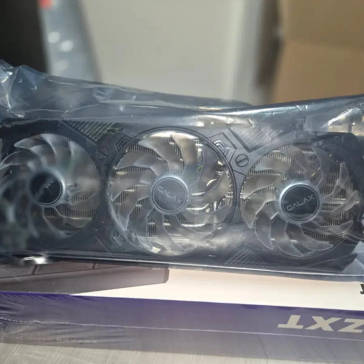 4070Ti S / i9-12900K / 크라켄 360 / 1000W (4종 세트, 미개봉/새제품) 이미지