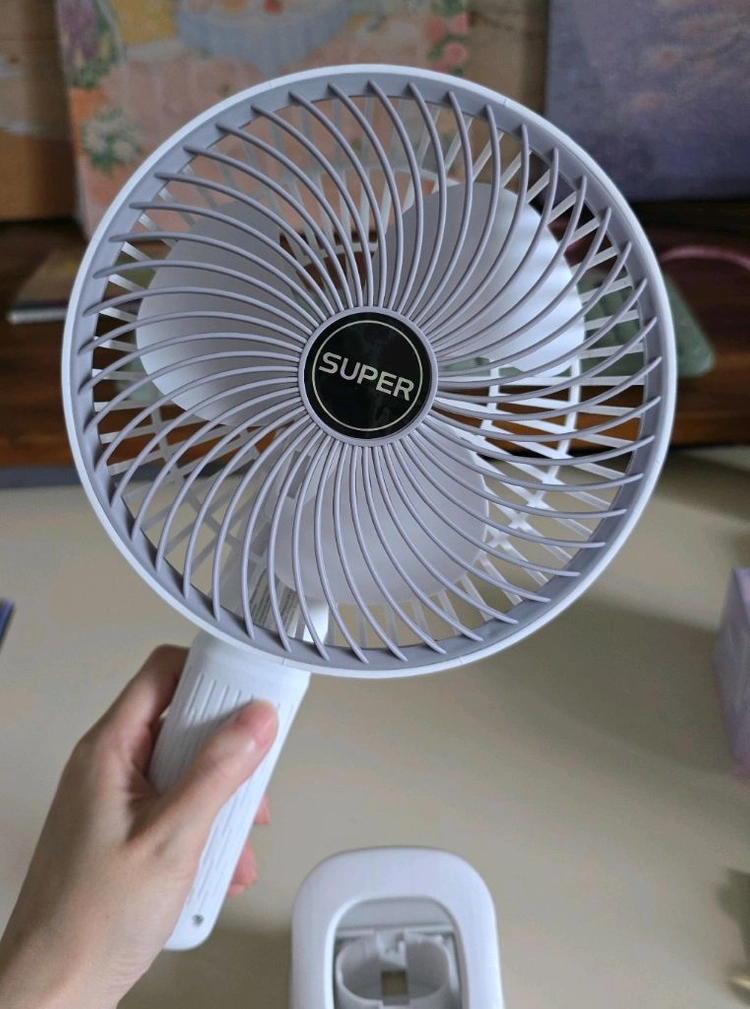 고정형 휴대용 3단 무선 선풍기 새상품 이미지