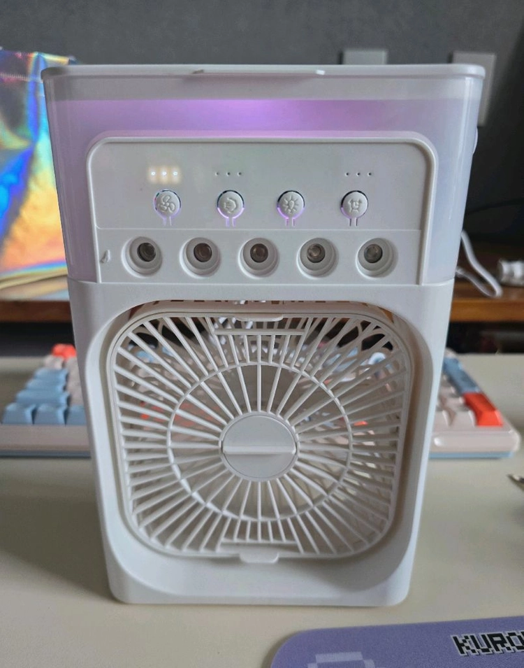 캠핑 책상 테이블 휴대용 조명 선풍기 이미지