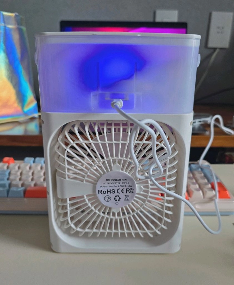 캠핑 책상 테이블 휴대용 조명 선풍기 이미지