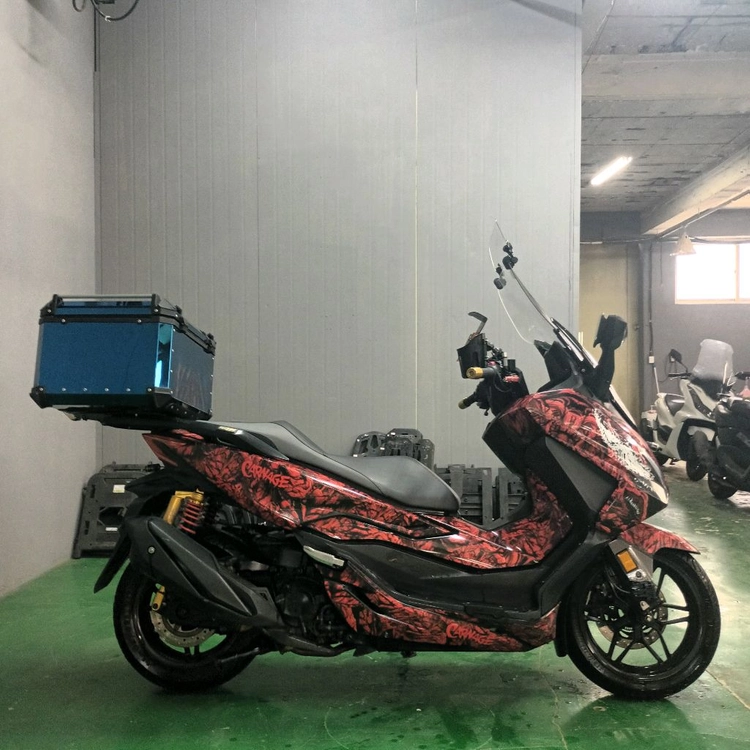 포르자350/23년식/6만/배달셋팅0/오토바이/안개등구변0/병적관리/컨디션최상/전국최저가!! 이미지