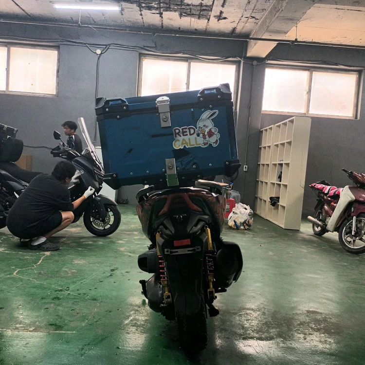 포르자350/23년식/6만/배달셋팅0/오토바이/안개등구변0/병적관리/컨디션최상/전국최저가!! 이미지