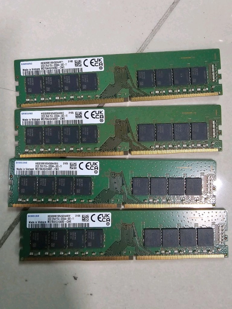 삼성 DDR4 PC4-2560 3200MHz 32GB 양면 메모리 이미지