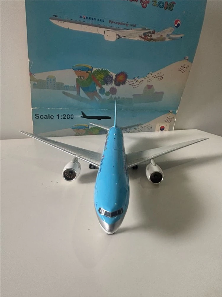 [한정판] 대한항공 B777-2B5/ER 평창올림픽 랩핑 모형 (1:200) 이미지