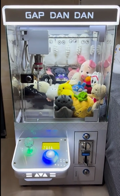 인형뽑기 기계 새거 이미지