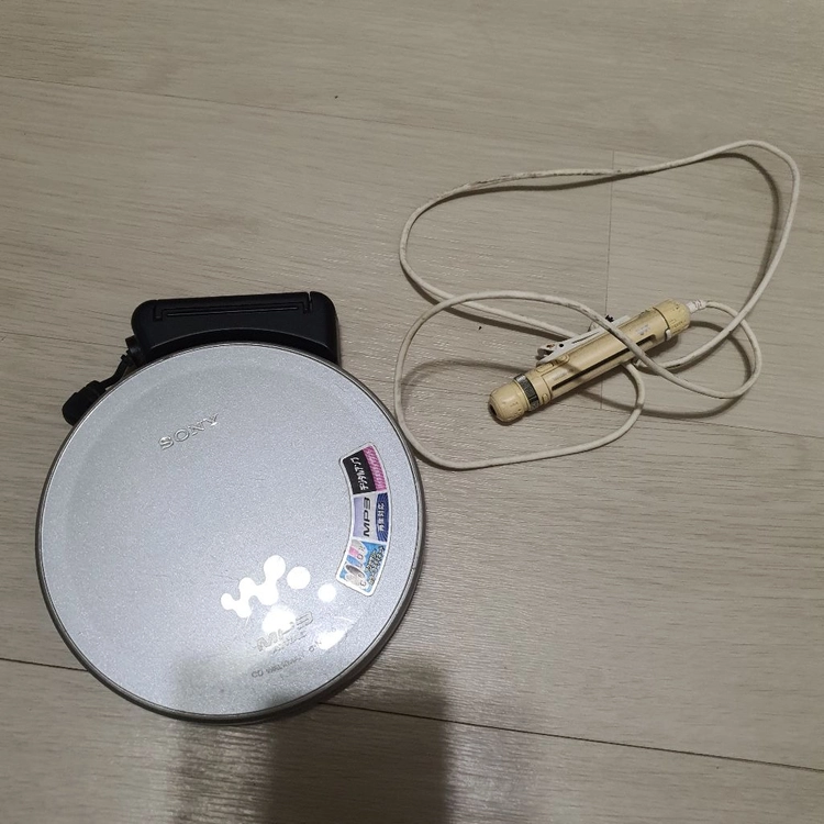 소니 cdp d-ne730 시디플레이어 수집 인테리어용 이미지