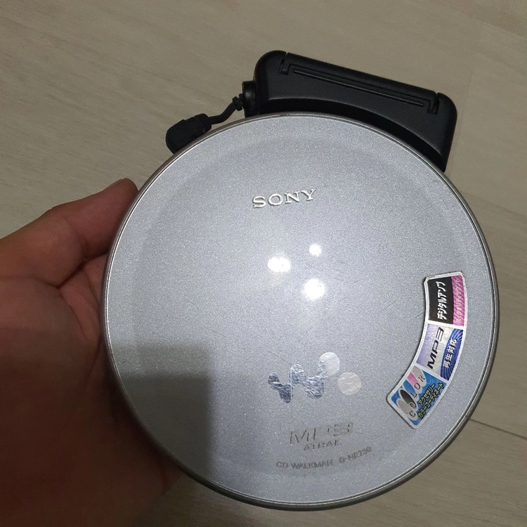 소니 cdp d-ne730 시디플레이어 수집 인테리어용 이미지