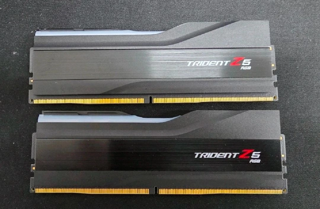 지스킬 트라이던트 z5 메모리 16GB 2개 세트 이미지