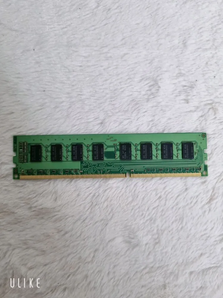 삼성 4GB PC3-10600 DDR3 1066MHz RAM 이미지
