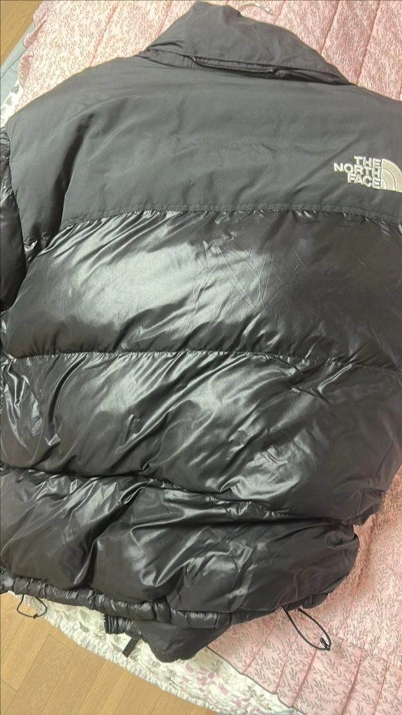 눕시 패딩 점퍼 이미지