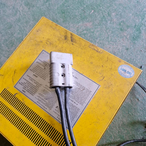 인버터 충전기 이미지