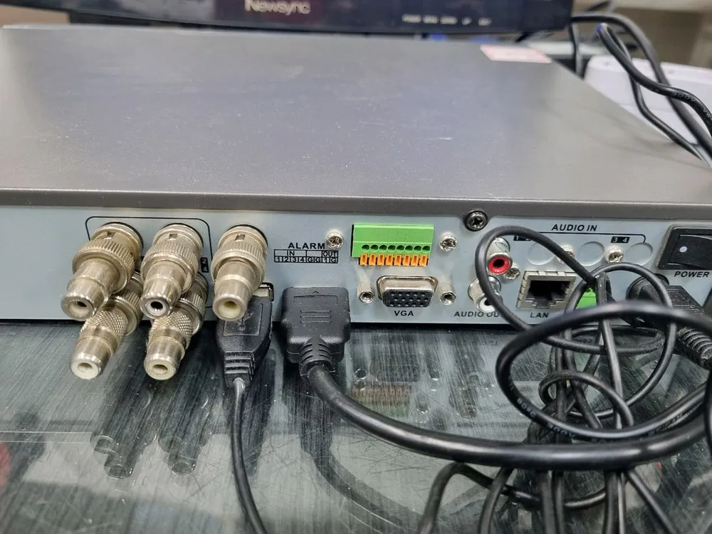 아이비전 CCTV 녹화기 DVR 4채널 IHL-T04 이미지