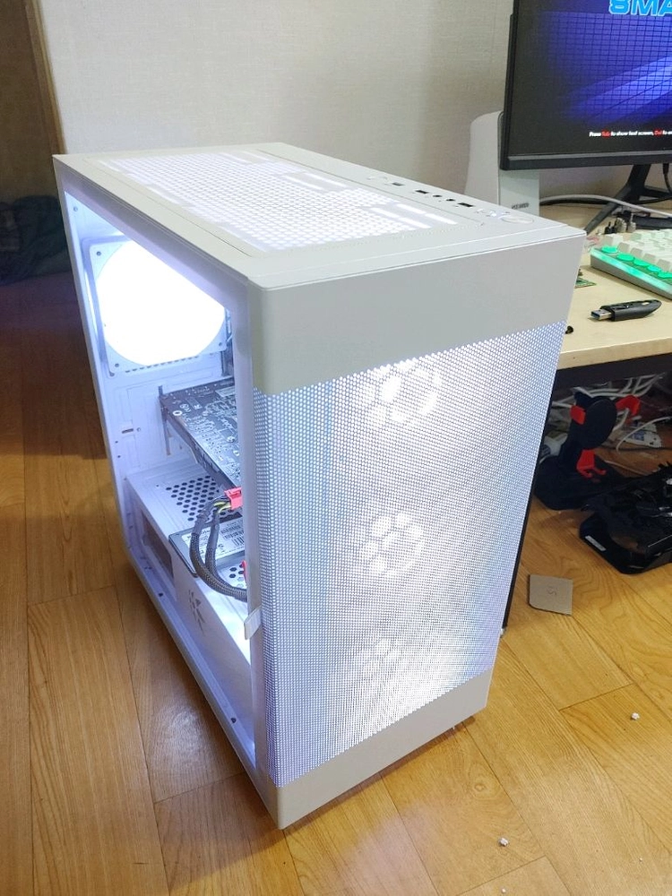 안전결제가능 i7/램gtx1050 본체 게이밍 데스크탑 컴퓨터 pc - 안심되는 중고거래