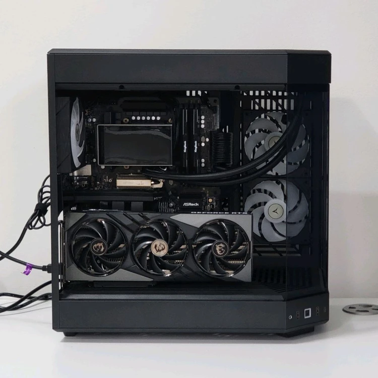270K PLUS 4070Ti 32GB Y60 게이밍 작업용 컴퓨터 본체 아이온2 배그 이미지