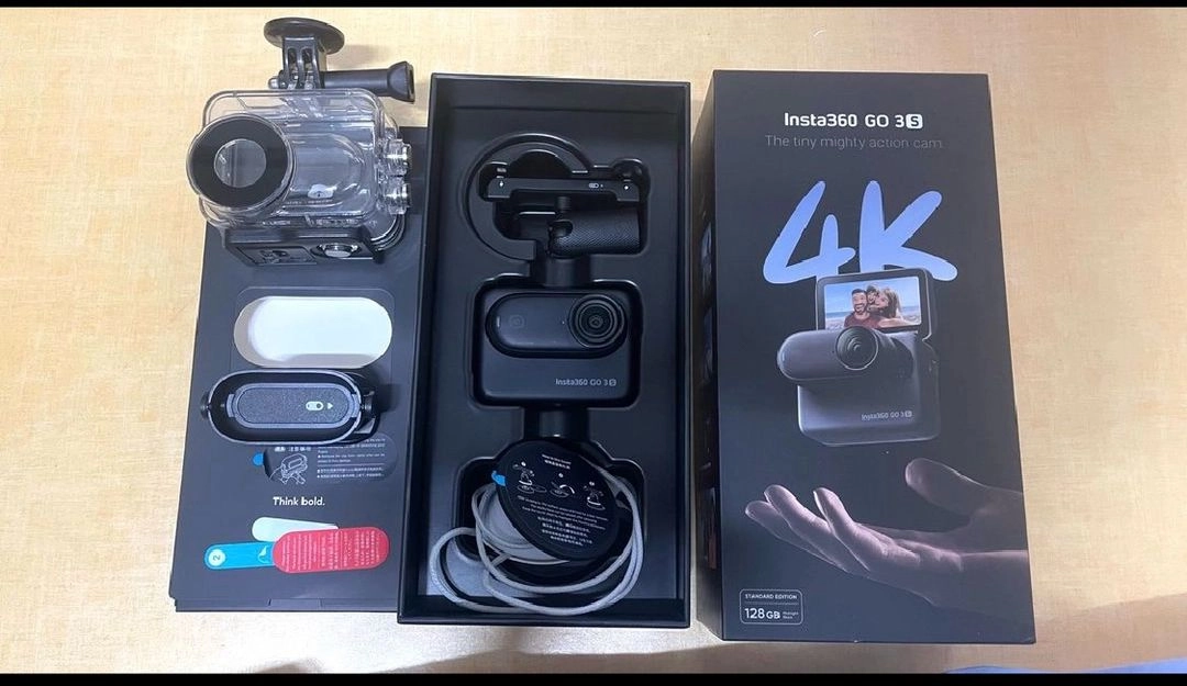 인스타 360 3s 팝니다 - 안심되는 중고거래