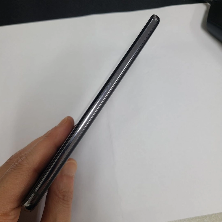갤럭시퀀텀2 블랙 128GB SK 6램 기능정상 215152 이미지
