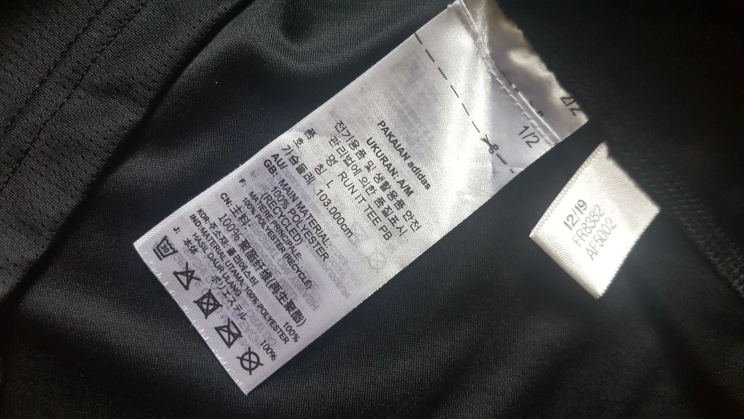 사이즈 L 100정도 아디다스 여름 반팔티 이미지