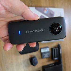 insta360 x2 본체+기타 팝니다. 이미지