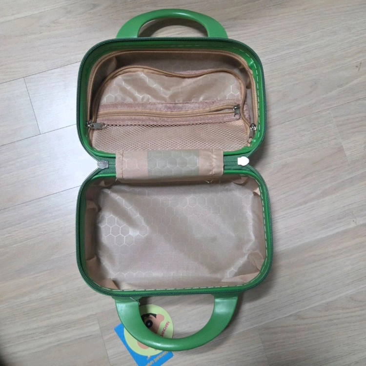 (새상품)짱구 캐리어 레디백(에어팟 케이스 증정) 이미지