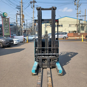 전동 지게차 스미토모 입식 지게차 1.5톤 3단 6.0M 이미지
