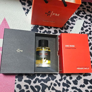 프렉데릭 말 원로즈 오드퍼퓸 100ml 향수 미개봉 새상품 쇼핑백 이미지