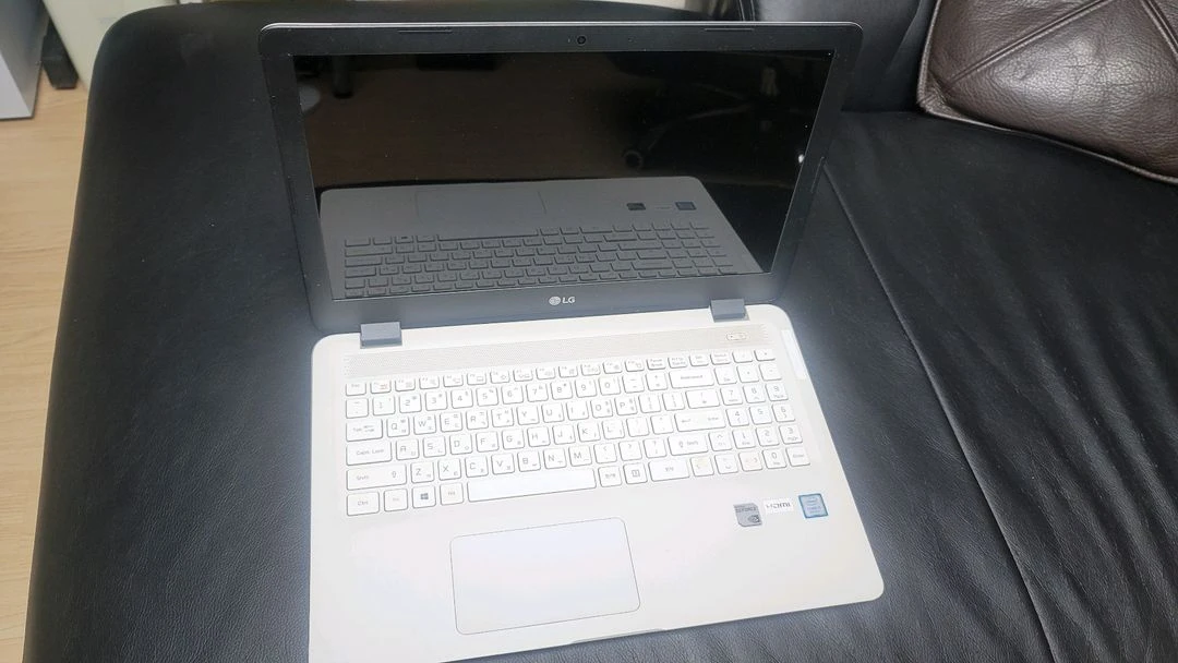 부품용 노트북i5 8세대 lg 15u480(전원고장) - 안심되는 중고거래