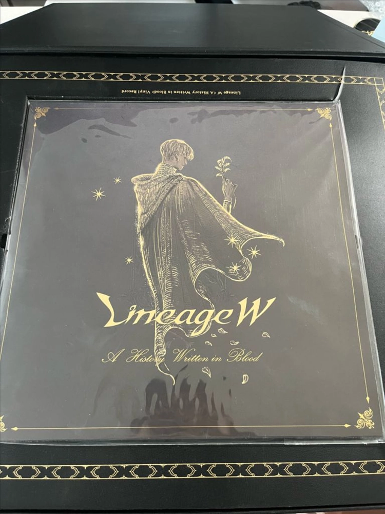 리니지w lp 턴테이블 굿즈 팝니다 이미지