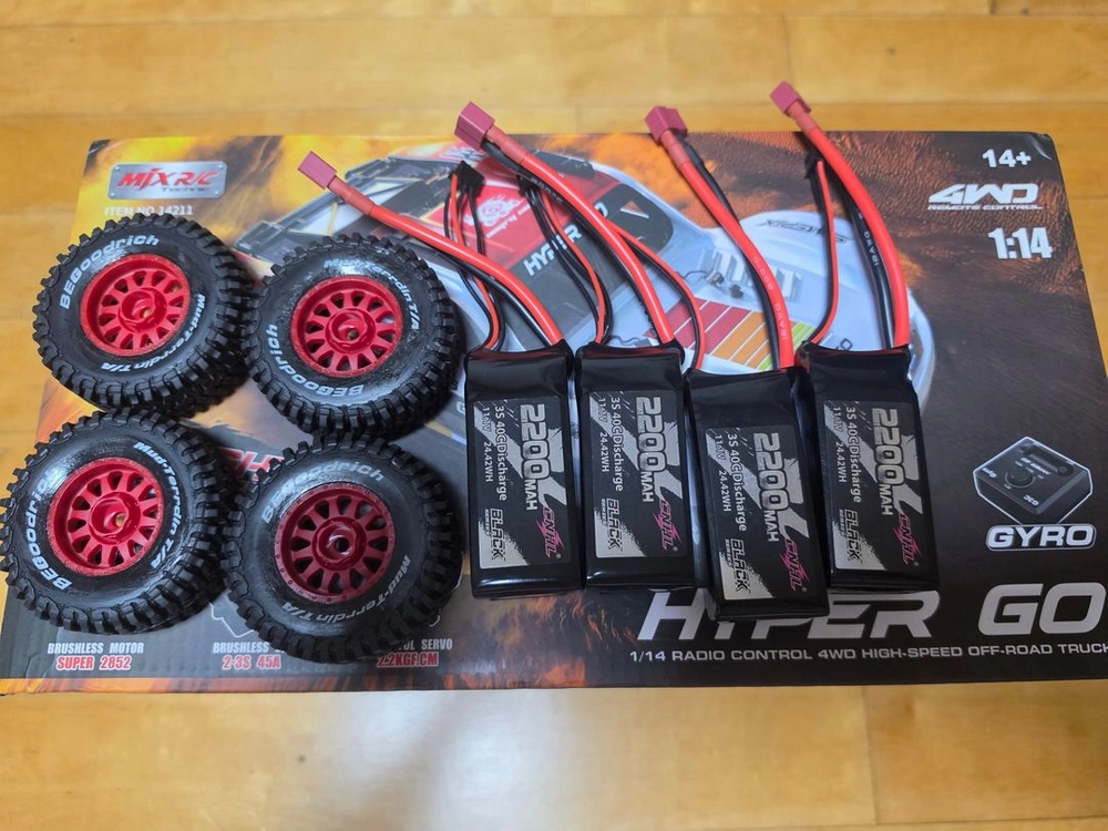 rc카 mjx14211 + 3셀 chnl 2200mah 4개 이미지