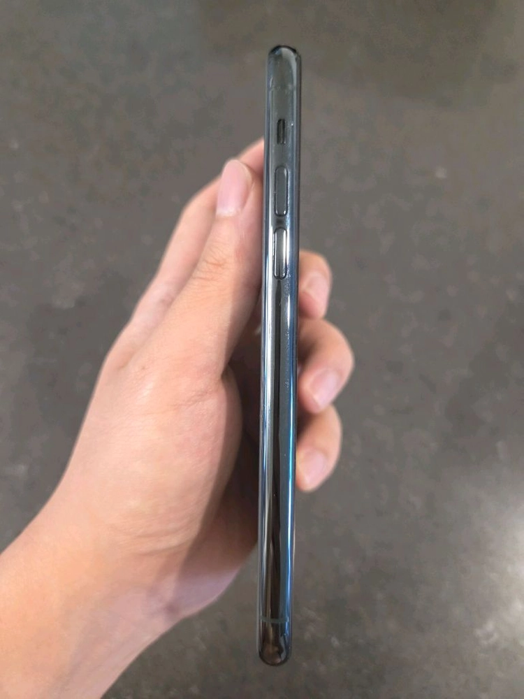 아이폰 11프로 256GB 미드나이트 그린 이미지